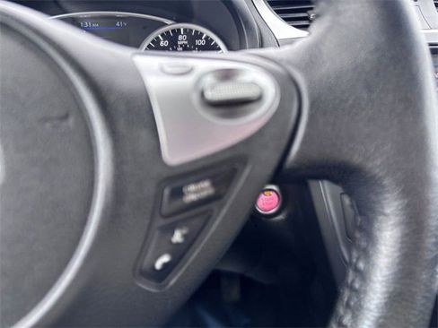 Used 2019 Nissan Sentra SV image 18