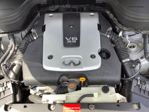 Used 2010 INFINITI EX35 Journey image 9