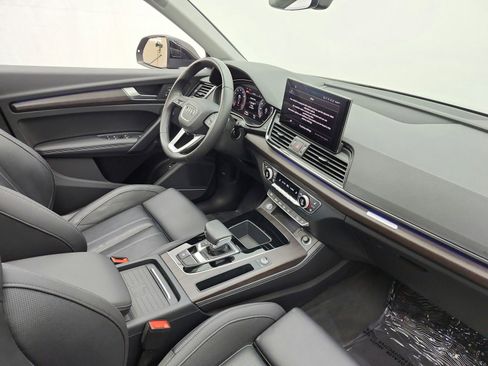 Used 2023 Audi Q5 2.0T Prestige w/ Prestige Package AWD/4WD image 19