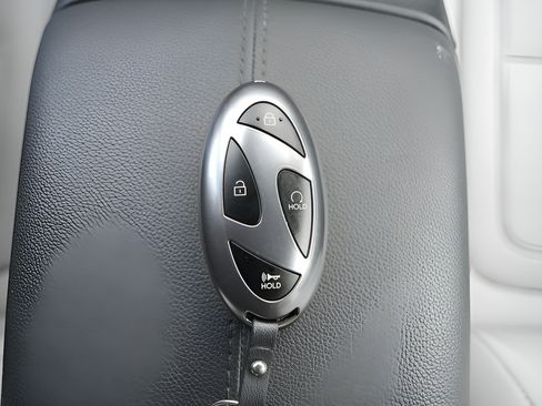 Certified 2026 Hyundai Santa Cruz SEL AWD/4WD image 35