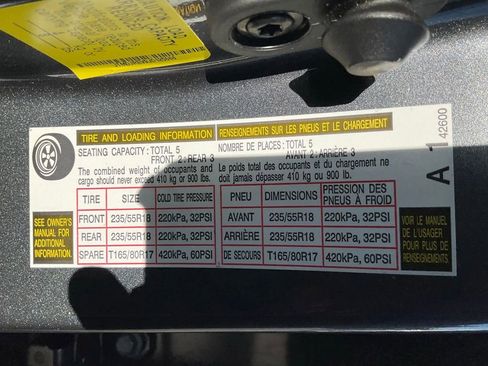 Used 2018 Toyota RAV4 Limited w/ Carpet Mat Package AWD/4WD image 21