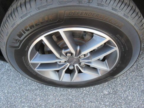 Used 2021 Jeep Grand Cherokee Limited image 9