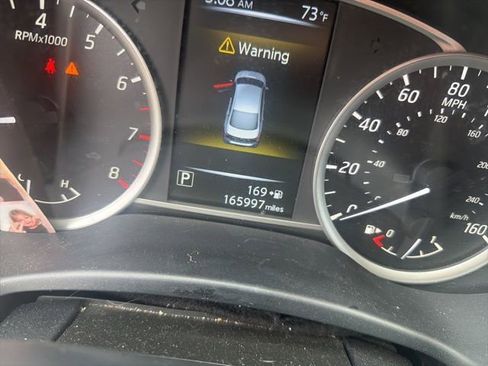 Used 2017 Nissan Sentra SV image 14