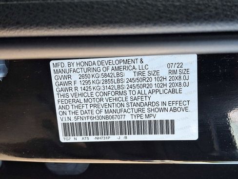 Used 2022 Honda Pilot Sport image 29