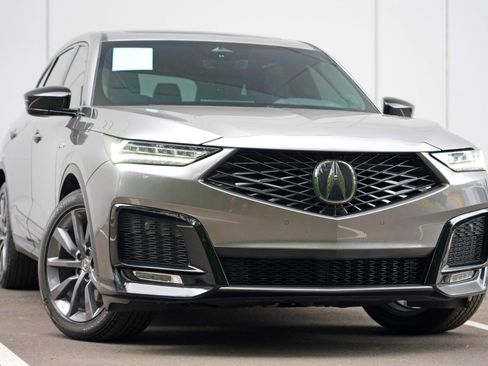 Used 2025 Acura MDX A-Spec AWD/4WD image 4
