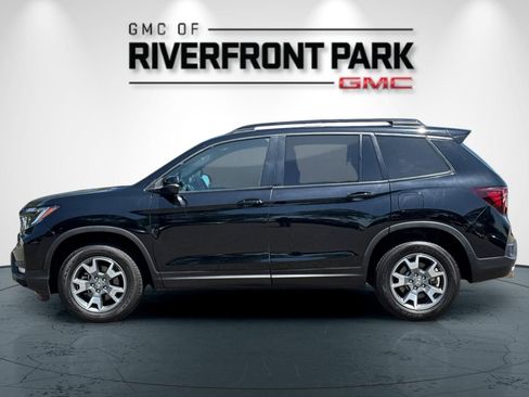 Used 2023 Honda Passport TrailSport image 6