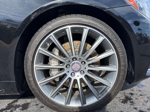 Used 2016 Mercedes-Benz S 550 Sedan image 9