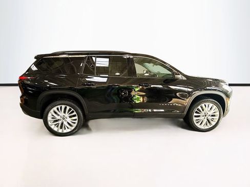 New 2026 Chevrolet Traverse LT w/ LPO, Floor Liner Package image 5