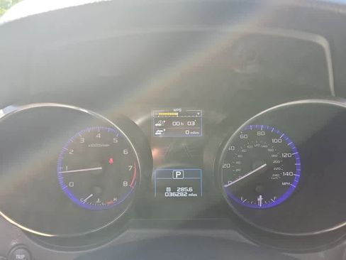 Used 2016 Subaru Outback 2.5i Limited AWD/4WD image 12