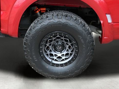 Used 2023 Ford F150 Raptor AWD/4WD image 9