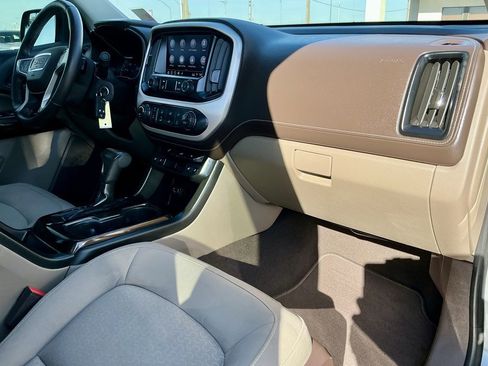 Used 2020 GMC Canyon SLE w/ Elevation Edition image 24
