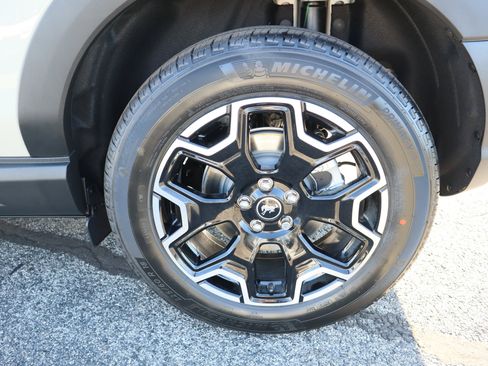New 2025 Ford Bronco Sport Outer Banks w/ Outer Banks Tech Package+ AWD/4WD image 11