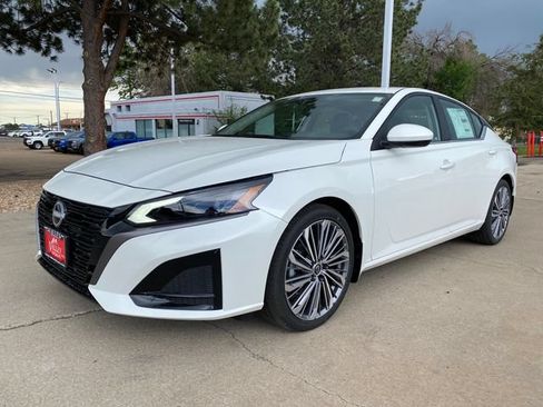 New 2026 Nissan Altima 2.5 SV w/ SV Premium Package FWD image 1