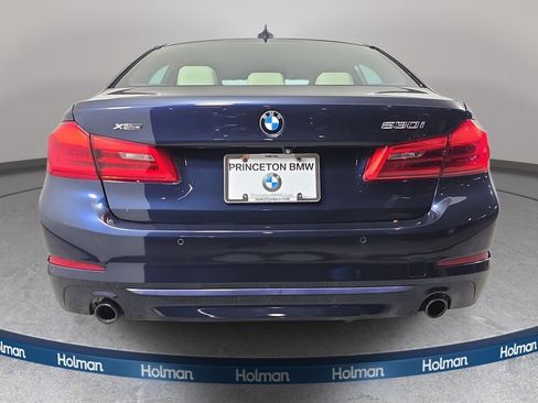 Used 2018 BMW 530i xDrive AWD/4WD image 7