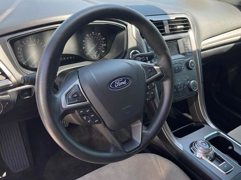 Used 2019 Ford Fusion S image 11