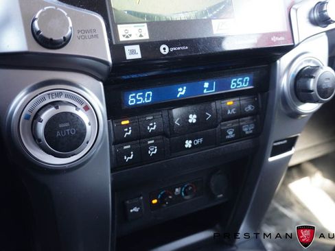Used 2023 Toyota 4Runner Limited AWD/4WD image 40