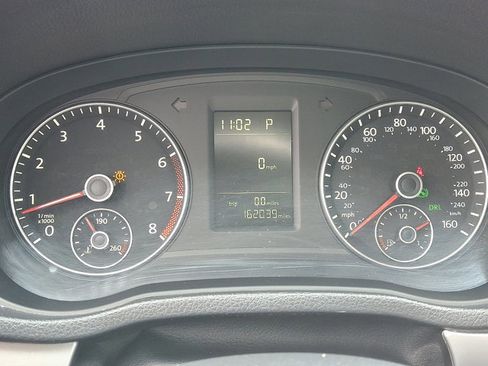 Used 2013 Volkswagen Passat 2.5 S FWD image 22