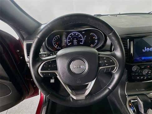 Used 2019 Jeep Grand Cherokee Limited w/ Luxury Group II image 25