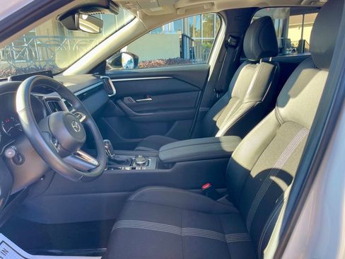 Used 2025 MAZDA CX-50 AWD 2.5 S w/ Premium Package image 11