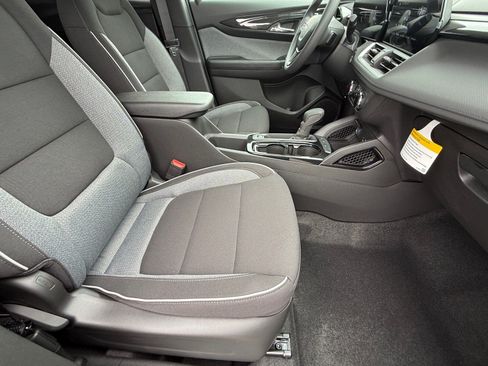 New 2026 Chevrolet TrailBlazer LS w/ LS Convenience Package FWD image 10