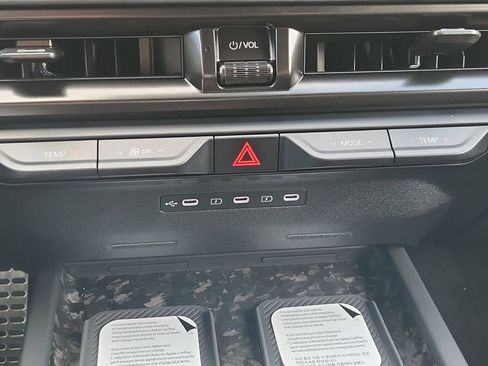 New 2027 Kia Telluride SX Prestige X-Pro AWD/4WD image 22