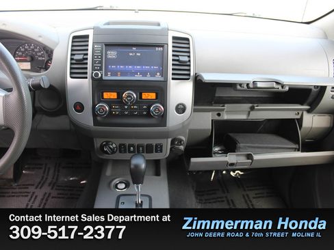 Used 2021 Nissan Frontier SV AWD/4WD image 14