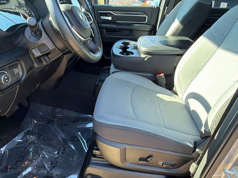 Used 2024 RAM 2500 Big Horn w/ Bed Utility Group image 16