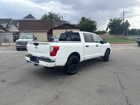 Used 2023 Nissan Titan SV w/ SV Convenience Package AWD/4WD image 5