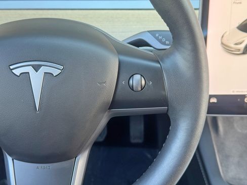 Used 2021 Tesla Model 3 Standard Range Plus RWD image 19