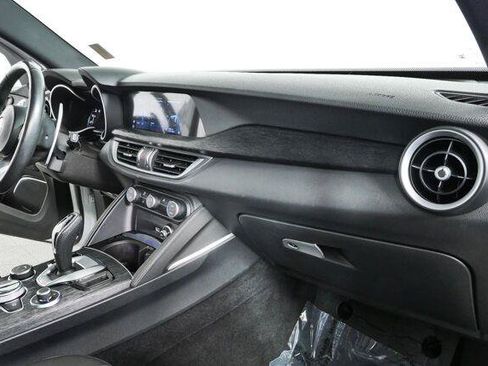 Used 2022 Alfa Romeo Stelvio Sprint AWD/4WD image 22