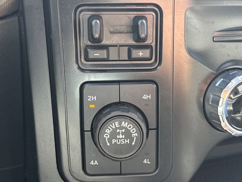 Used 2023 Ford F150 Raptor image 26