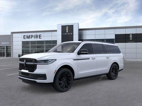 New 2025 Lincoln Navigator L Reserve w/ Jet Appearance Package image 1