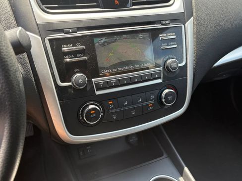 Used 2016 Nissan Altima 2.5 S w/ Power Driver Seat Package FWD image 19