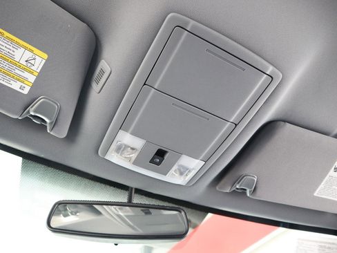 Used 2012 Ford F150 XLT w/ XLT Chrome Pkg image 44