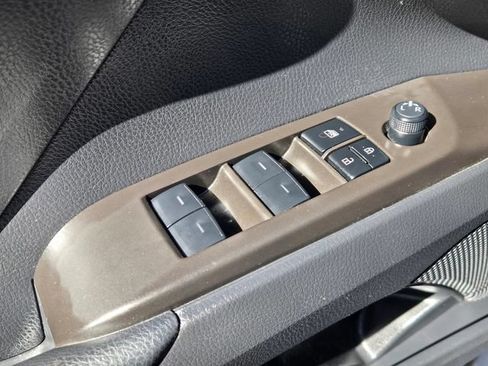 Certified 2024 Toyota Camry SE FWD image 23