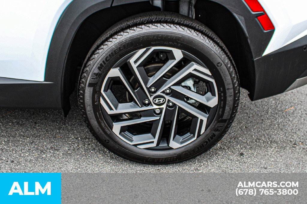 Used 2025 Hyundai Tucson Limited AWD/4WD image 15