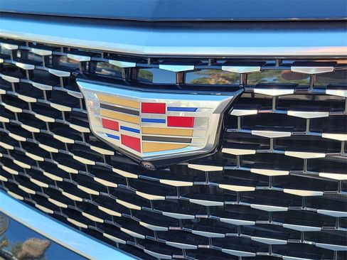 Used 2025 Cadillac XT6 Premium Luxury w/ Technology Package image 31