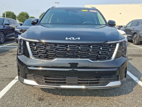 Used 2026 Kia Sorento S w/ S Panoramic Sunroof Package FWD image 2