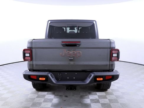 Used 2025 Jeep Gladiator Mojave w/ Safety Group AWD/4WD image 8