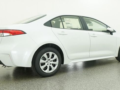 New 2026 Toyota Corolla LE FWD image 25