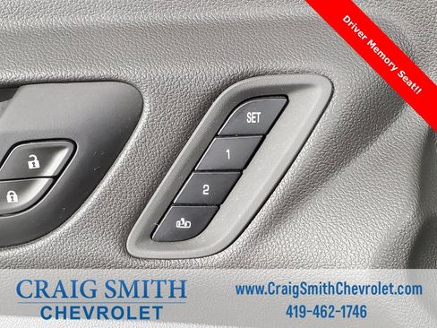 Used 2020 GMC Acadia SLT w/ Premium Package image 8