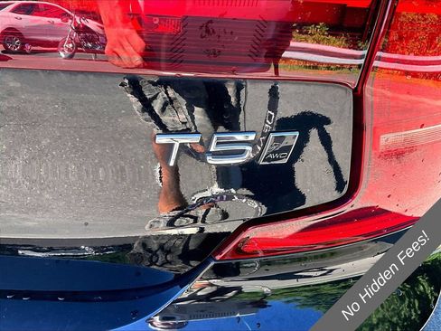 Used 2018 Volvo S90 T5 Momentum AWD/4WD image 8