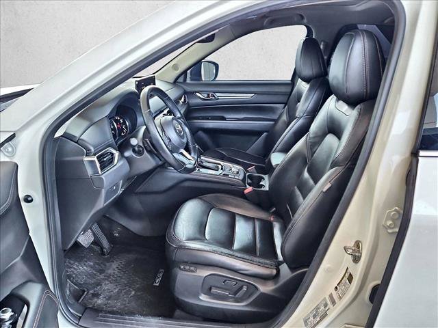Used 2023 MAZDA CX-5 AWD 2.5 S w/ Premium Package image 16