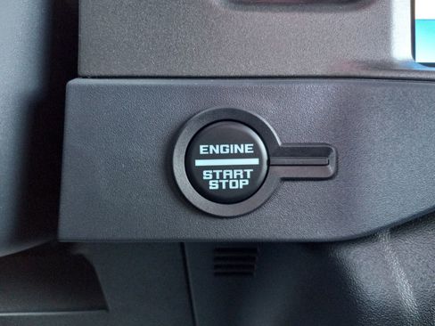 New 2025 Ford Bronco Badlands AWD/4WD image 23