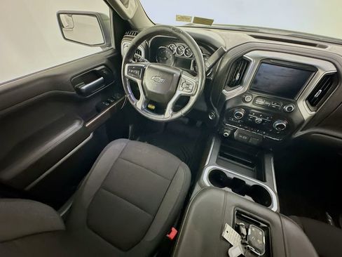 Used 2022 Chevrolet Silverado 1500 RST AWD/4WD image 9