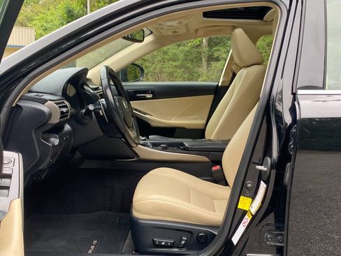 Used 2014 Lexus IS 350 w/ Navigation Package RWD image 13