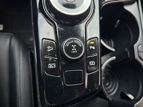Used 2025 Kia Sportage EX w/ EX Premium Package image 22
