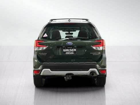Used 2023 Subaru Forester Touring AWD/4WD image 4