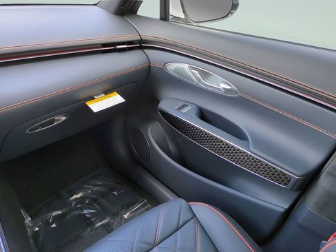 New 2026 Genesis GV70 3.5T Sport Prestige AWD/4WD image 13