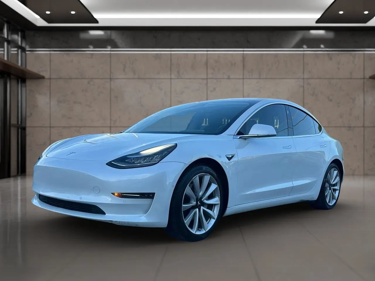Used 2018 Tesla Model 3 Long Range AWD/4WD image 2
